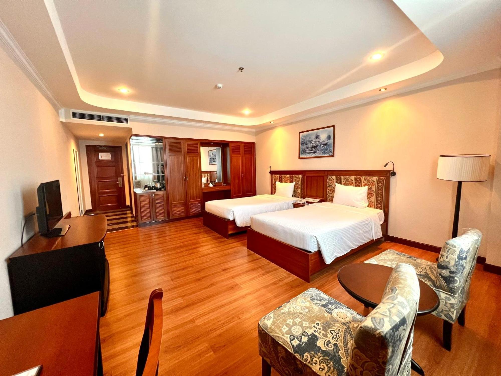 Muong Thanh Luxury Song Han Hotel Da Nang Exterior photo